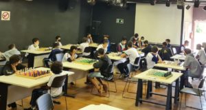 Torneio de xadrez movimentou a Praça CEUs no fim de semana