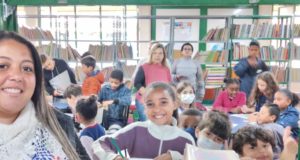 NO DIA MUNDIAL DOS PROFISSIONAIS DA EDUCAÇÃO CAIC REALIZA HOMENAGEM AOS SEUS SERVIDORES