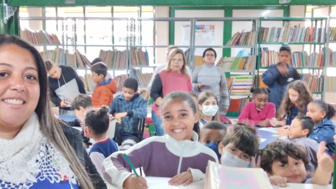 NO DIA MUNDIAL DOS PROFISSIONAIS DA EDUCAÇÃO CAIC REALIZA HOMENAGEM AOS SEUS SERVIDORES