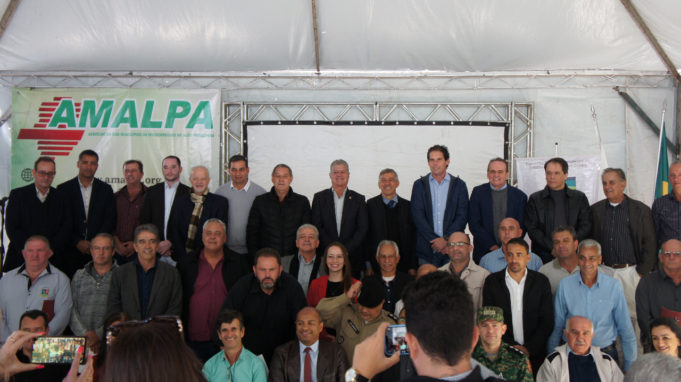 Lafaiete sedia encontro histórico entre lideranças regionais