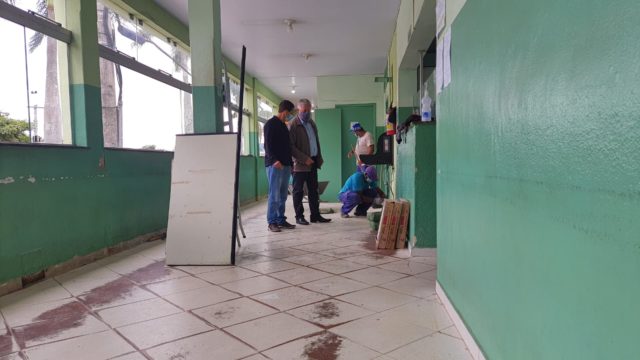 Prefeitura realiza manutenção na Políclinica Municipal