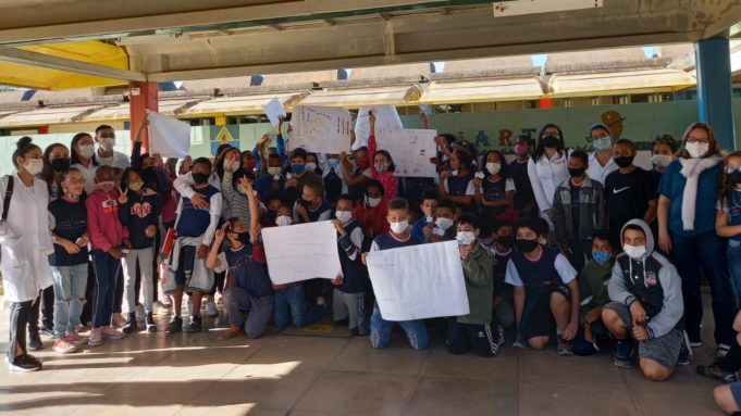 CAIC REALIZA ATIVIDADES SOBRE USO EXCESSIVO DE TECNOLOGIA E PREVENÇAO ÀS DROGAS E BULLYING