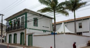 Casa de Cultura Gabriela Mendonça, mais um patrimônio recuperado, foi entregue à população pela Prefeitura de Conselheiro Lafaiete