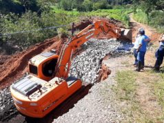 Contenção próxima à via férrea e rio Bananeiras acontece em Gagé