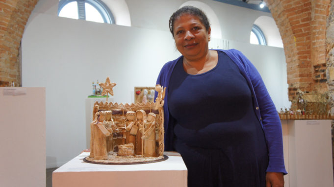 Artesã lafaietense é premiada em concurso da UFSJ