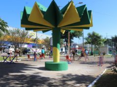 Prefeitura entrega revitalização da Praça da Bandeira durante evento em homenagem aos ex-combatentes
