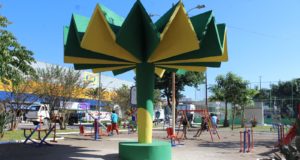 Prefeitura entrega revitalização da Praça da Bandeira durante evento em homenagem aos ex-combatentes