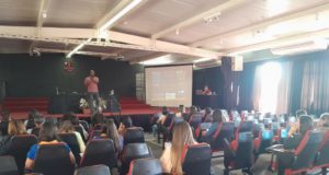 Secretaria Municipal de Saúde oferece capacitação sobre Escuta Especializada às vítimas de violências