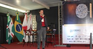 Lafaiete sedia 2º Fórum Regional de Diversificação Econômica