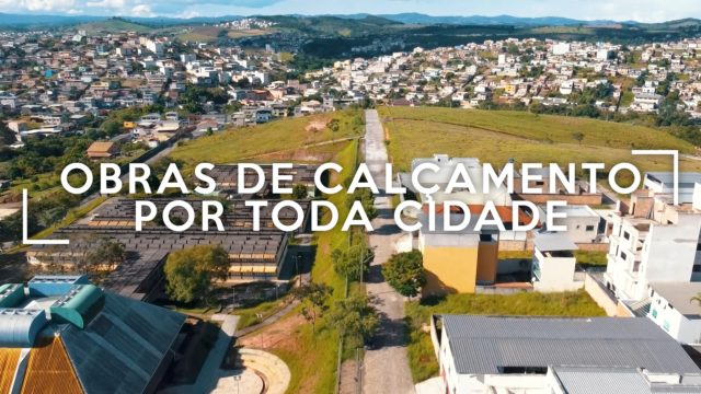 Prefeitura realiza obras de Calçamento por toda cidade