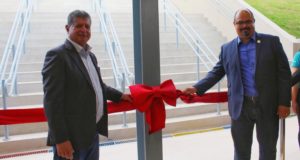 Lafaiete recebe vice-governador do Estado e 15 prefeitos na inauguração da nova Escola Meridional