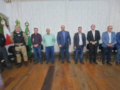 Lafaiete recebe vice-governador do Estado em assembleia com 15 prefeitos da região