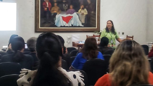 SECRETARIA MUNICIPAL DE EDUCAÇÃO PROMOVE FORMAÇÃO PARA CONSELHEIROS ESCOLARES