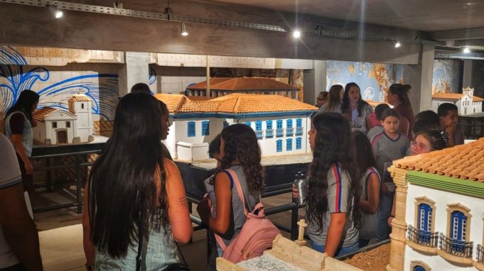 Mais de 1100 Alunos da Rede Municipal visitam o Museu de Reduções em Belo Horizonte