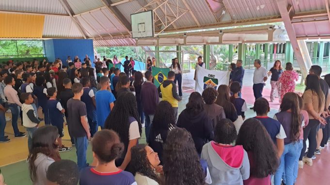 Abertura oficial do ano letivo aconteceu na Escola Municipal Dr. Rui Pena – CAIC