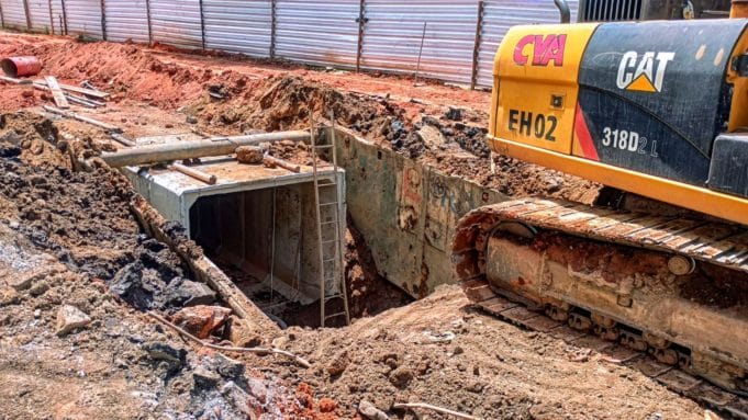 Avança a primeira etapa de construção da galeria de águas pluviais no centro de Lafaiete.