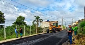 Prefeitura de Lafaiete realiza pavimentação asfáltica por toda cidade.