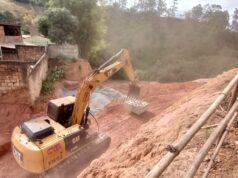 Contenção da rua Frei Leopoldo avança em ritmo acelerado