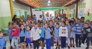 Escola no bairro JK inaugura sala de leitura e melhorias