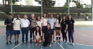 Prefeito Mário Marcus prestigia os tradicionais Jogos Interclasses na Escola Municipal Napoleão Reis