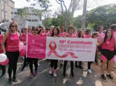 Secretaria Municipal de Saúde realiza caminhada Outubro Rosa