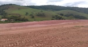 Prefeitura de Lafaiete inova e constrói área para triagem e aterro de resíduos da construção civil.