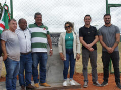 Prefeitura de Lafaiete inaugura campo de futebol no Rancho Novo