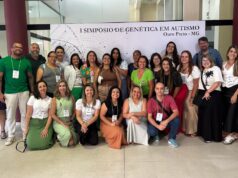 Profissionais de Conselheiro Lafaiete participam do I Simpósio de Genética em Autismo.