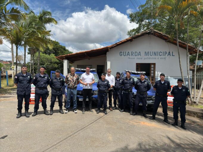 Guarda Municipal recebe novas viaturas para reforçar patrulhamento.