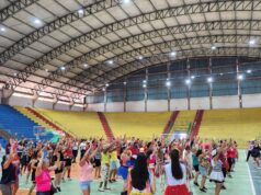 ‘Bloco Sem Idade’ anima o pré-carnaval em Lafaiete.