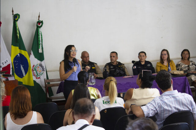 CRM em parceria com a SEDESE, realiza capacitação da proteção da mulher durante o período de carnaval.