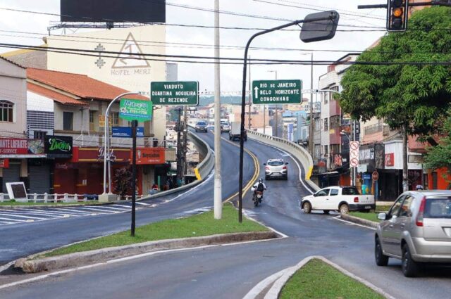 Comunicado interdição Viaduto Duartina Nogueira de Resende.