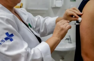 Mutirão de vacinação atende crianças e adolescentes