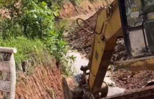 Prefeitura inicia programa contínuo de desassoreamento de rios em Lafaiete