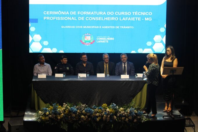 Formatura reforça segurança pública em Lafaiete